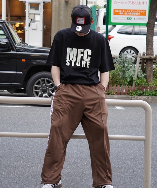 MFC STORE(エムエフシーストア)の「MFC STORE LOGO 5th ANNIVERSARY S/S TEE(Tシャツ/カットソー・メンズ・グリーン系その他/ブラック/ブルー系その他/スモークピンク/ホワイト・S/M/L/XL/XXL)」の6枚目の写真