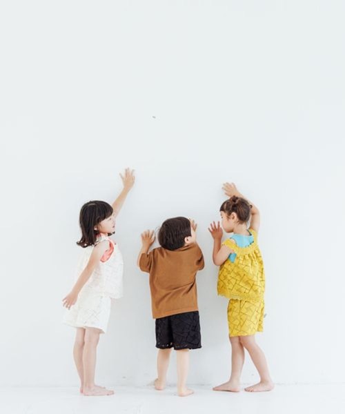 LOWRYS FARM(ローリーズファーム)の「レースタンクトップ 905365(タンクトップ・キッズ・ホワイト/イエロー/ブラック・120cm/140cm/150cm/110cm/130cm)」の6枚目の写真