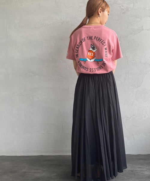 The Endless Summer（エンドレスサマー）の「[The Endless Summer/エンドレスサマー] 別注 サークルBUHI バックプリントTシャツ（Tシャツ/カットソー・レディース・ピンク/ブラック/ホワイト/ベージュ・XL/M/S/L）」の4枚目の写真