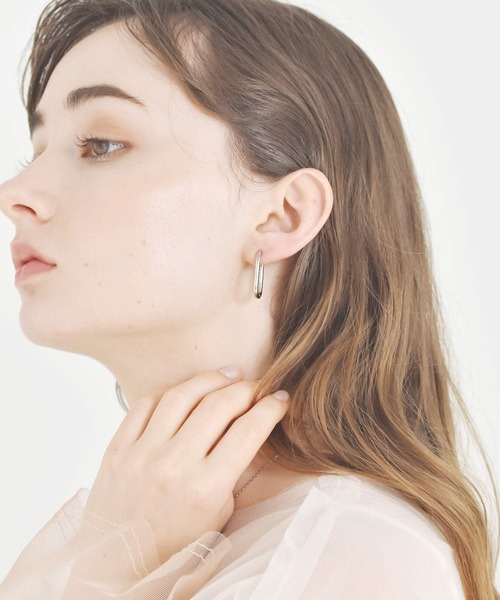 LHME(エルエイチエムイー)の「LHME グラムオーバルピアス/サージカルステンレス316L(金属アレルギー対応)(ピアス(両耳用)・レディース・シルバー/ゴールド・ONE SIZE)」の17枚目の写真