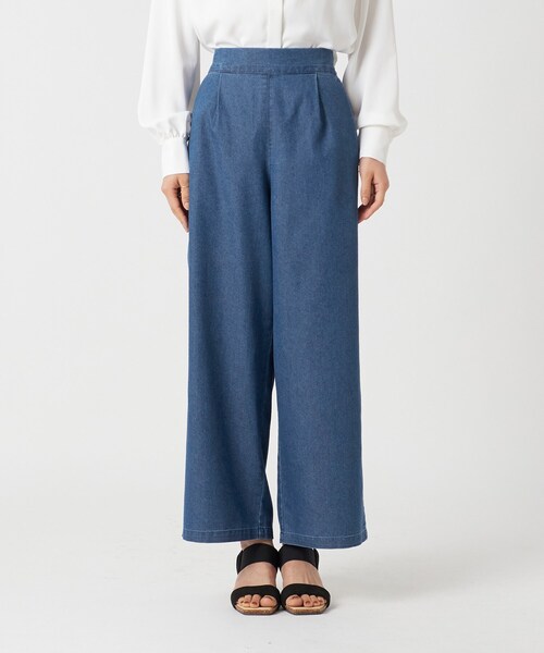 Cutie Blonde（キューティーブロンド）の「◆やわらかデニムでらくらく◎ タックワイドパンツ（デニムパンツ・レディース・ライトブルー/ネイビー・01/03/02）」の20枚目の写真