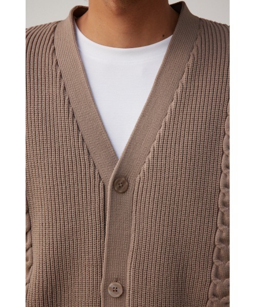 AZUL by moussy（アズールバイマウジー）の「スポンディッシュケーブルカーディガン（カーディガン/ボレロ・メンズ・ブラック/ベージュ/グレー/グリーン・FREE）」の14枚目の写真