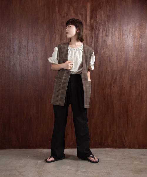 lawgy（ラウジー）の「raglan sleeve gather blouse / ラグランスリーブギャザーブラウス（シャツ/ブラウス・レディース・ホワイト/ベージュ・FREE）」の5枚目の写真