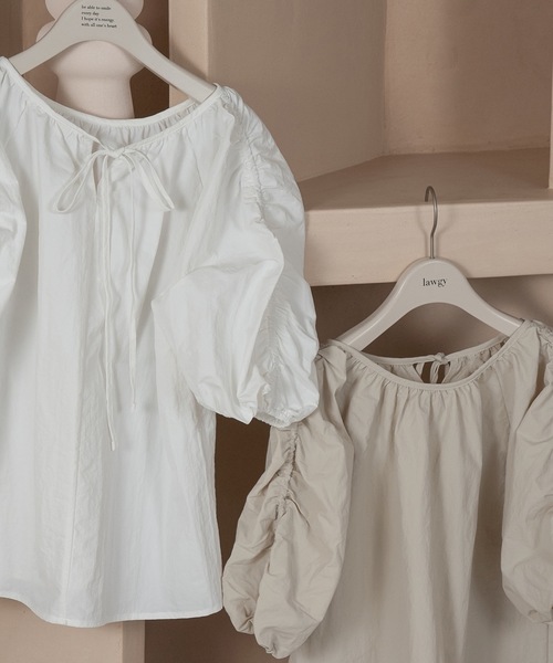lawgy（ラウジー）の「raglan sleeve gather blouse / ラグランスリーブギャザーブラウス（シャツ/ブラウス・レディース・ホワイト/ベージュ・FREE）」の19枚目の写真
