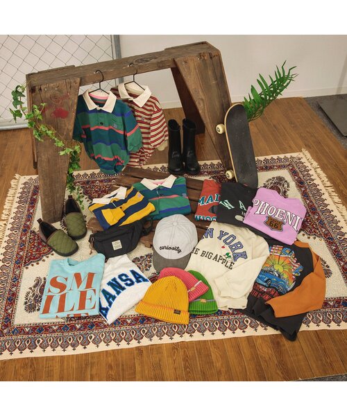 BREEZE（ブリーズ）の「【ユニセックス】ヴィンテージカレッジロンT（Tシャツ/カットソー・キッズ・ピンク/グリーン/ライトグレー/ネイビー/イエロー/サックスブルー/アイボリー/ブラック/レッド/ベージュ・100/140/150/110/90/80/130/120）」の12枚目の写真