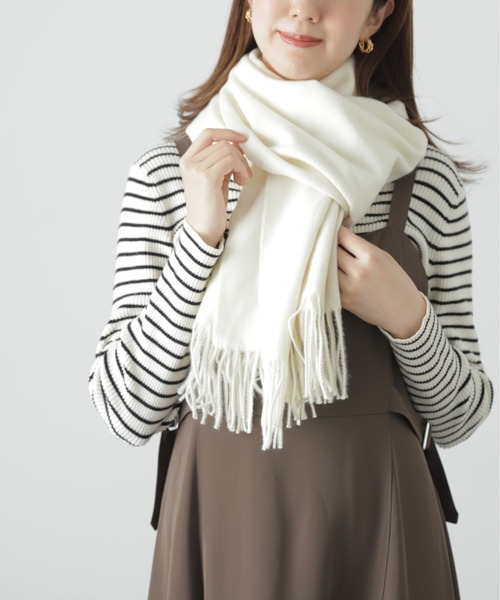 FREE'S MART(フリーズマート)の「◆ソフトストール(マフラー・レディース・ホワイト/ベージュ/オレンジ/ネイビー・フリ-)」の5枚目の写真