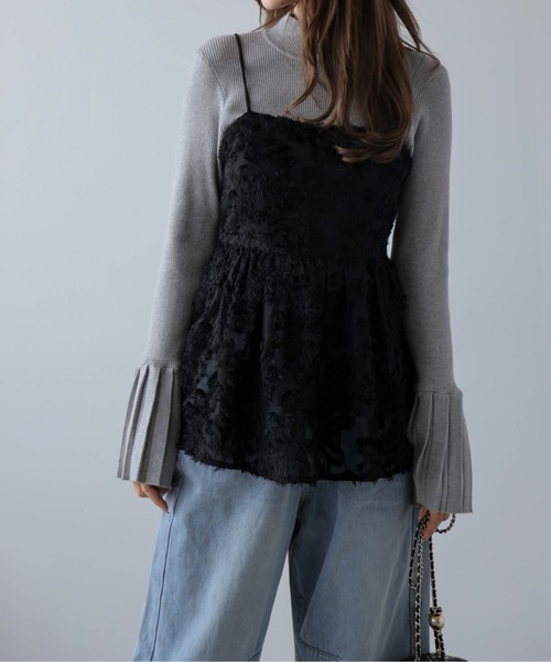 AMELY(エミリー)の「ジャガードペプラムキャミソール(キャミソール・レディース・ブラック/アイボリー・フリー)」の9枚目の写真