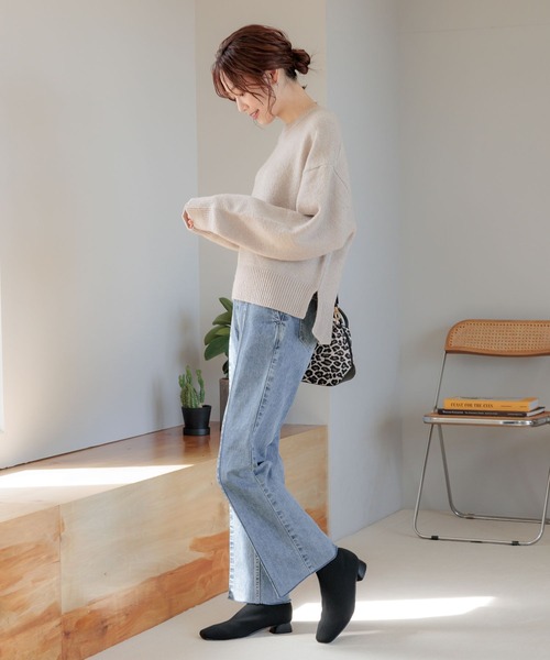 GLOBAL WORK(グローバルワーク)の「フワフワHug meクルーネックプルオーバー/906701(ニット/セーター・レディース・グリーン系その他/ブラック/グレイッシュベージュ/イエロー系その他/レッド系その他/グレー/オフホワイト・FREE/SHORT)」の10枚目の写真