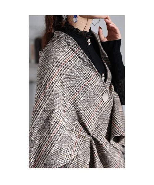 Sawa a la mode（サワアラモード）の「ケープ風ジャケット（ポンチョ・レディース・チェック・FREE）」の3枚目の写真