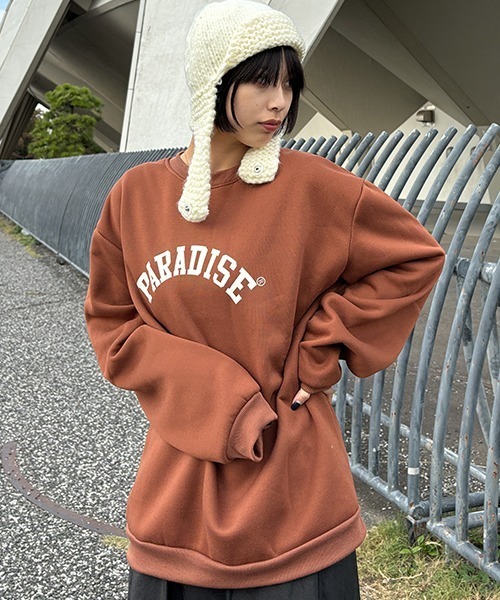 ペアコーデにも。オーバーカレッジロゴトレーナー（スウェット）｜SEN