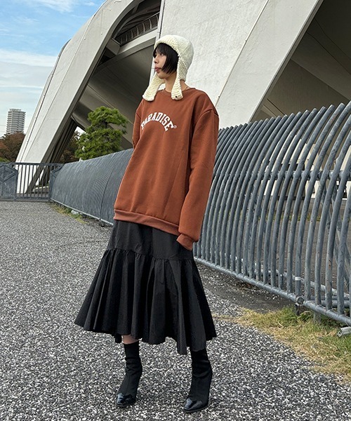 セール】ペアコーデにも。オーバーカレッジロゴトレーナー（スウェット