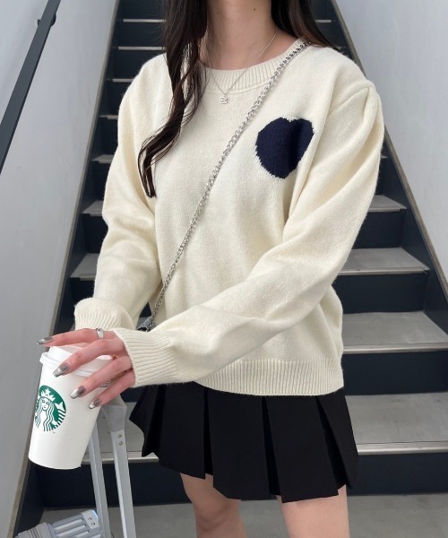 nemne store（ネンネストア）の「《Delfy》ハートジャガードニット（ニット/セーター・レディース・ホワイト/ブラウン/ネイビー・フリー）」の13枚目の写真