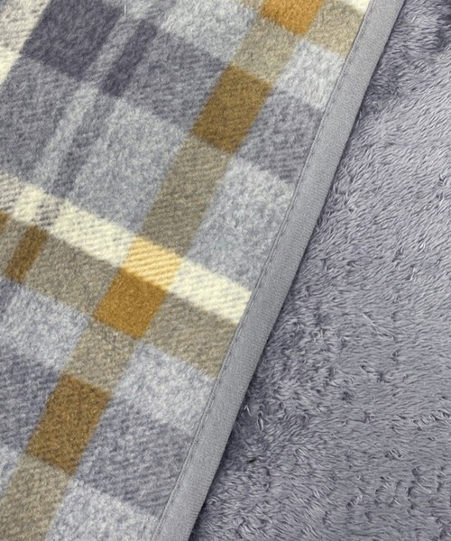 巻いたり羽織ったりポンチョにもなる3WAYブランケット（ブランケット