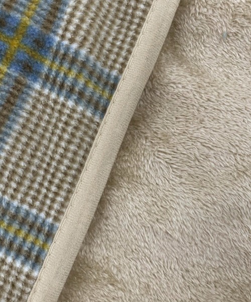 巻いたり羽織ったりポンチョにもなる3WAYブランケット（ブランケット