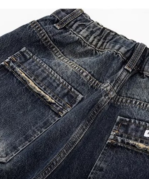 Vipoa(ヴィポア)の「ウオッシュ加工オーバーデニム(デニムパンツ・レディース・ブルー・MEDIUM/LARGE)」の8枚目の写真