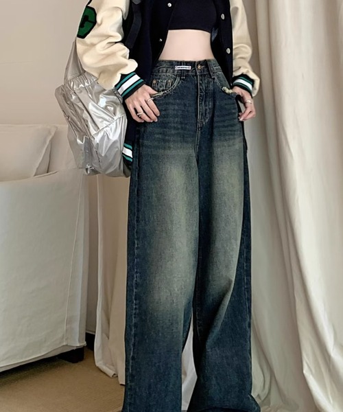 Vipoa(ヴィポア)の「ウオッシュ加工オーバーデニム(デニムパンツ・レディース・ブルー・MEDIUM/LARGE)」の11枚目の写真