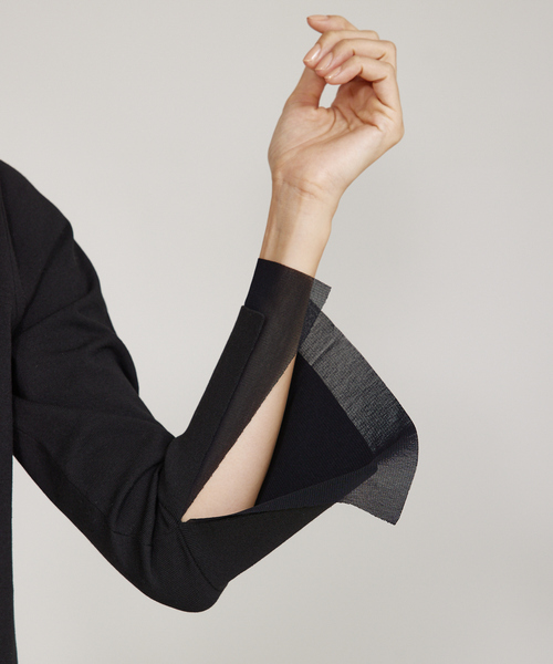 qualite(カリテ)の「【入卒/セレモニー/オケージョン】フレアスリーブニット(ニット/セーター・レディース・ライム/ダークネイビー/オフホワイト・フリー)」の20枚目の写真