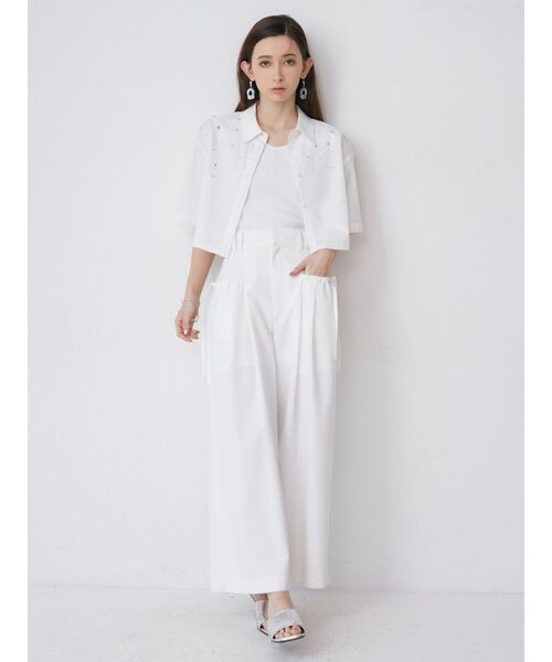 MURUA（ムルーア）の「ラインストーンクロップトシャツ（シャツ/ブラウス・レディース・ホワイト/ブルー/ブラック・FREE）」の7枚目の写真