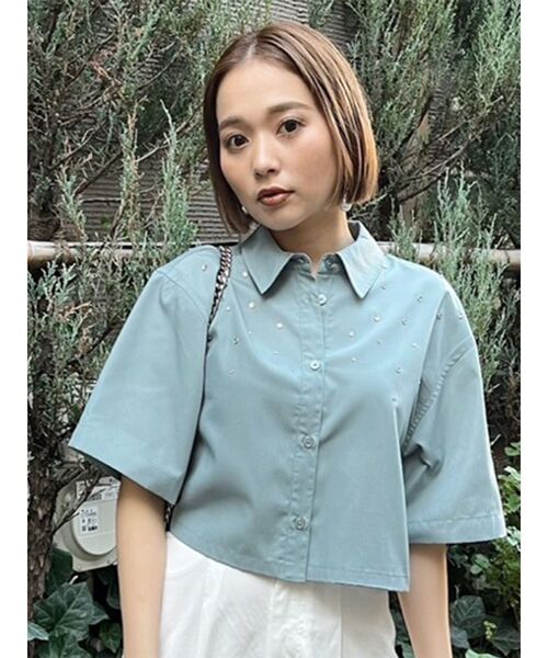 MURUA（ムルーア）の「ラインストーンクロップトシャツ（シャツ/ブラウス・レディース・ホワイト/ブルー/ブラック・FREE）」の20枚目の写真