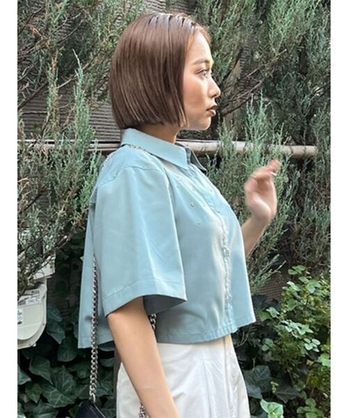 MURUA（ムルーア）の「ラインストーンクロップトシャツ（シャツ/ブラウス・レディース・ホワイト/ブルー/ブラック・FREE）」の22枚目の写真