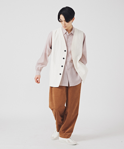 EDIFICE(エディフィス)の「クレータークロス ロングベスト(ベスト・メンズ・ブラック/ホワイト・FREE)」の13枚目の写真