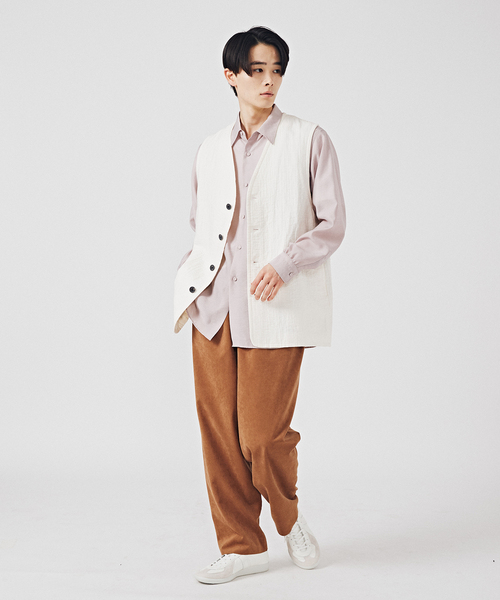 EDIFICE(エディフィス)の「クレータークロス ロングベスト(ベスト・メンズ・ブラック/ホワイト・FREE)」の14枚目の写真