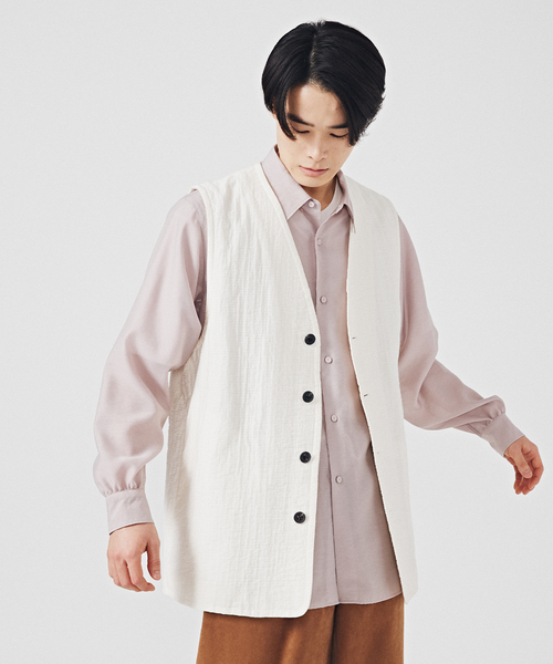 EDIFICE(エディフィス)の「クレータークロス ロングベスト(ベスト・メンズ・ブラック/ホワイト・FREE)」の15枚目の写真