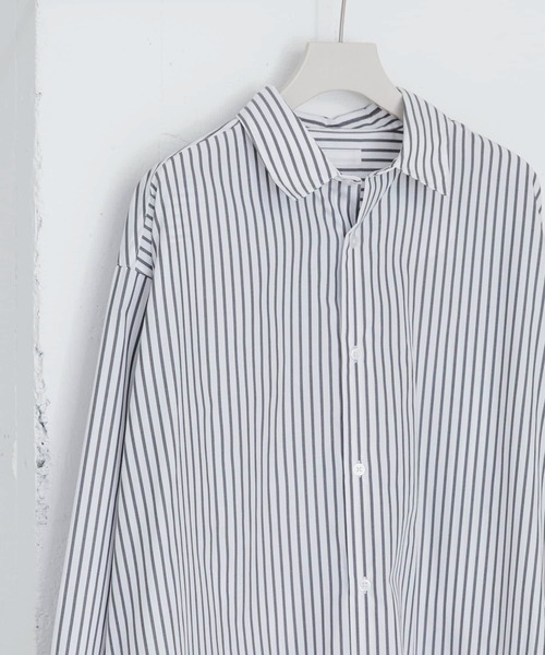 SENSE OF PLACE by URBAN RESEARCH（センスオブプレイスバイアーバンリサーチ）の「『ユニセックス』コンフォートレギュラーカラーシャツ（シャツ/ブラウス・メンズ・チャコールグレー/ライトブルー/その他1/その他2/その他3/ホワイト/その他4/ミント・LARGE/SMALL/MEDIUM）」の5枚目の写真