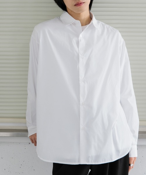 SENSE OF PLACE by URBAN RESEARCH（センスオブプレイスバイアーバンリサーチ）の「『ユニセックス』コンフォートレギュラーカラーシャツ（シャツ/ブラウス・メンズ・チャコールグレー/ライトブルー/その他1/その他2/その他3/ホワイト/その他4/ミント・LARGE/SMALL/MEDIUM）」の2枚目の写真