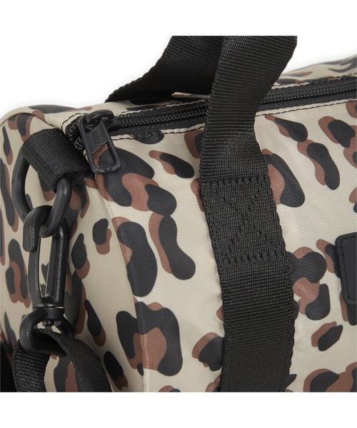 PUMA(プーマ)の「PUMA プーマ ウィメンズ コア ポップ バレル バッグ 5L(ショルダーバッグ・レディース・ベージュ系その他/ピンク/グリーン/ブラック・フリー)」の7枚目の写真