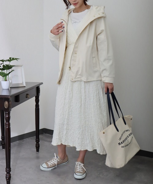 libelle more（リベル モア）の「【撥水・防汚】テフロン加工　マウンテンパーカー（マウンテンパーカー・レディース・オリーブ/グレイッシュベージュ/アイボリー/ブラック/ネイビー・M/L）」の7枚目の写真