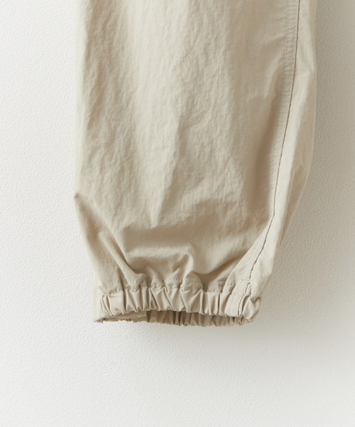 Gramicci(グラミチ)の「Gramicci/グラミチ NYLON TRACK PANT ナイロンパンツ(その他パンツ・メンズ・オリーブ/ブラック/ダークブラウン/ネイビー/ベージュ/ダークネイビー/ライトブラウン・S/M/L/XL/XXL)」の18枚目の写真