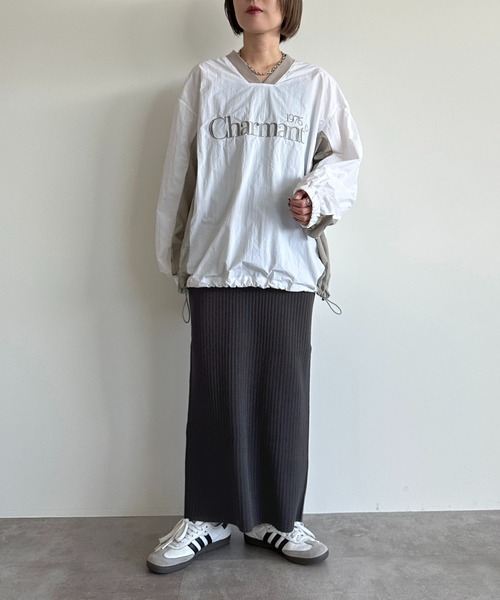 apres jour mignon（アプレジュールミニョン）の「サマーニットナロースカート【ZOZOTOWN限定アイテム】（スカート・レディース・パープル/チャコールグレー/グリーン/レッド/ブラック・X-LARGE/MEDIUM/SMALL）」の14枚目の写真