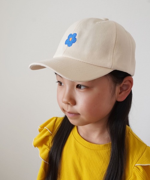 Bambin（ボンバン）の「【 Bambin / ボンバン 】 フラワー 刺繍 カラー キャップ（キャップ・キッズ・ピンク/ブルー/アイボリー/ブラック/ベージュ・FREE）」の18枚目の写真