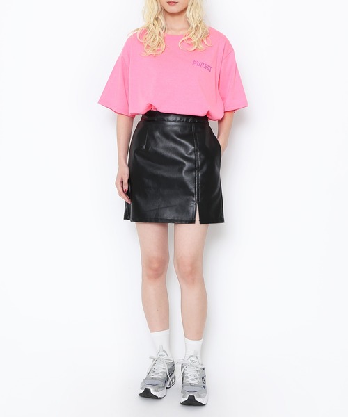 PUNYUS（プニュズ）の「恋愛しようぜ若者Ｔシャツ（Tシャツ/カットソー・レディース・ピンク/ホワイト/イエロー/ブラック・1/2/3/4）」の13枚目の写真