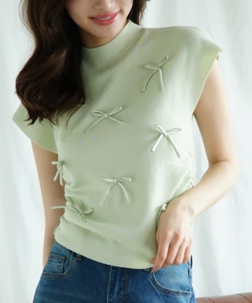 Jasmine Grandiflorum(ジャスミングランディフローラム)の「【Jasmine】リボンノンスリーブニットトップス (SS)(Tシャツ/カットソー・レディース・ブラック/ブルー/ベージュ/ライトグリーン/ピンク・FREE)」の4枚目の写真