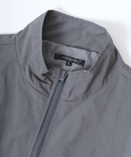 Salong hameu（サロン ハミュー）の「シリコンロゴワッペン ナイロンベスト メンズ レディース（ベスト・メンズ・カーキオリーブ/グレー/ブラック・L/M）」の14枚目の写真