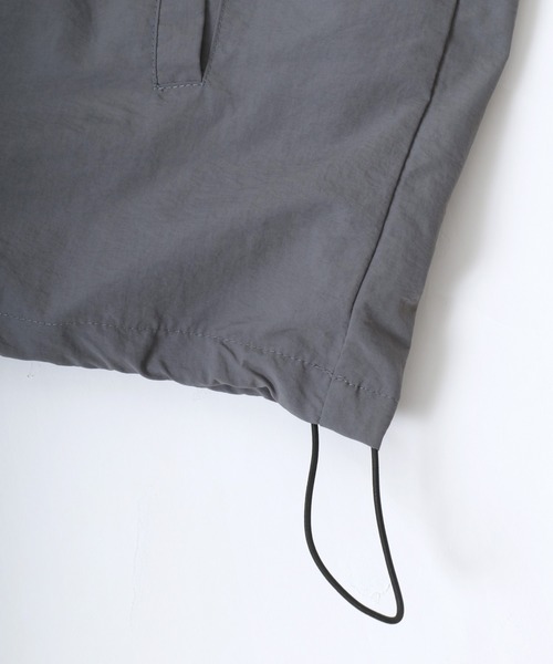 Salong hameu（サロン ハミュー）の「シリコンロゴワッペン ナイロンベスト メンズ レディース（ベスト・メンズ・カーキオリーブ/グレー/ブラック・L/M）」の21枚目の写真