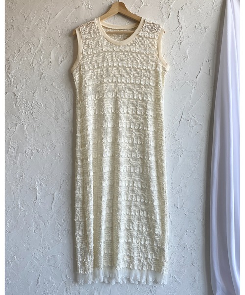 She's Closet(シーズクローゼット)の「透かし編みノースリーブシアーフリルIラインロングワンピース(ワンピース・レディース・アイボリー/ブラック・FREE)」の16枚目の写真