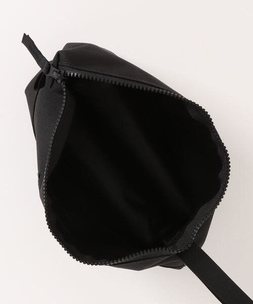 L.L.Bean(エルエルビーン)の「ハンターズ・トート・オーガナイザー(ポーチ・レディース・ブラック/カモフラージュ/ブラウン・ONE SIZE)」の9枚目の写真