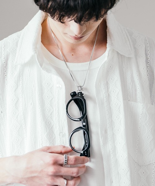 no.890 【人気再販】メガネホルダー　ネックレス　サングラス　シルバー　黒 no.890 【人気再販】メガネホルダー ネックレス サングラス