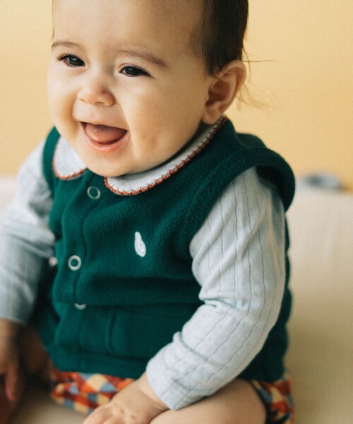 こども ビームス（コドモビームス）の「ベビー フリース ベスト 2024（70～80cm）（ベスト・キッズ・レッド系その他7/ホワイト系その他5/グリーン・80/70）」の7枚目の写真