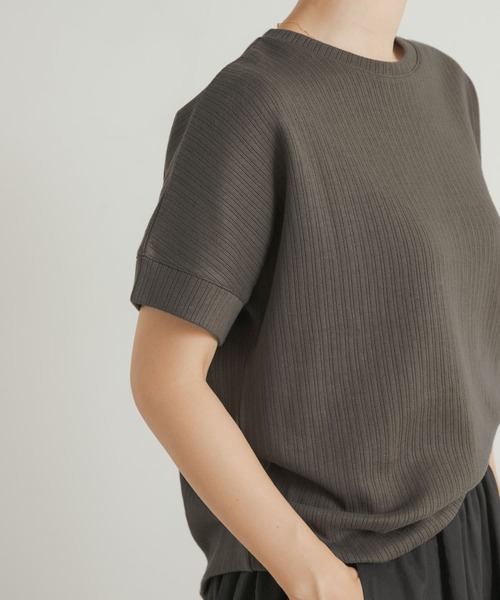 URBAN RESEARCH DOORS(アーバンリサーチドアーズ)の「『UVカット』コットンリネン針抜きプルオーバー(Tシャツ/カットソー・レディース・パープル/ホワイト系その他/グリーン系その他/チャコールグレー・MEDIUM)」の21枚目の写真