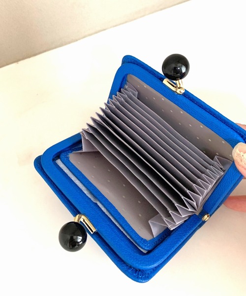 Q（キュー）の「ドットウォレット（コインケース・レディース・ブルー/ゴールド・ONE SIZE）」の4枚目の写真