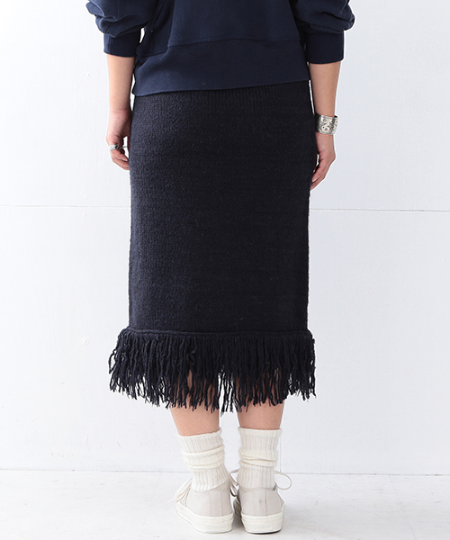 Ray BEAMS（レイビームス）の「Ray BEAMS / フリンジ ヘム ニット スカート（スカート・レディース・ブラウン系その他/ネイビー・1/0）」の18枚目の写真