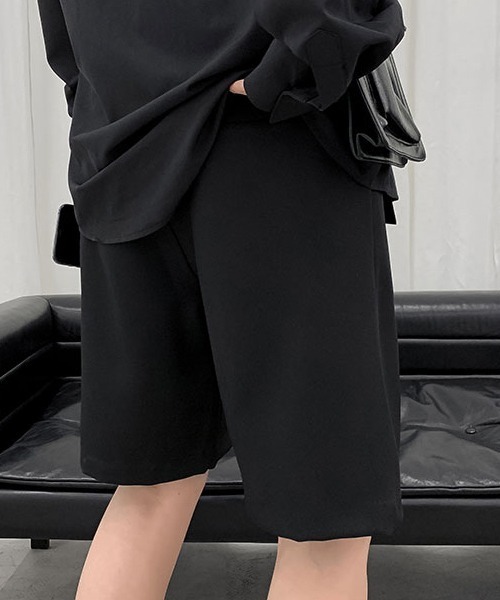 SEN TOKYO（セントーキョー）の「洗練大人カジュアル。タック入り ハーフスラックス（スラックス・メンズ・ブラック/ホワイト・M/L/XL）」の9枚目の写真