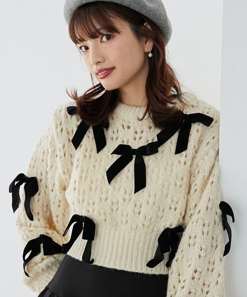 MAJESTIC LEGON（マジェスティックレゴン）の「ロマンティックリボンニット（ニット/セーター・レディース・チャコールグレー/アイボリー/ブラック・MEDIUM）」の2枚目の写真