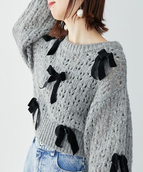 MAJESTIC LEGON（マジェスティックレゴン）の「ロマンティックリボンニット（ニット/セーター・レディース・チャコールグレー/アイボリー/ブラック・MEDIUM）」の9枚目の写真