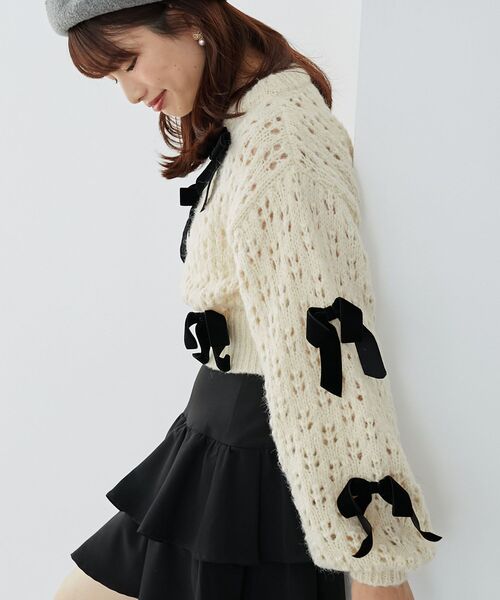 MAJESTIC LEGON（マジェスティックレゴン）の「ロマンティックリボンニット（ニット/セーター・レディース・チャコールグレー/アイボリー/ブラック・MEDIUM）」の19枚目の写真