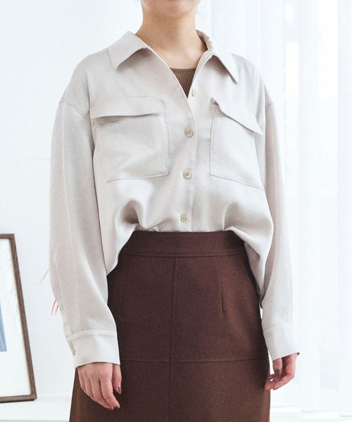 Sirin(シリン)の「≪セットアップ可≫ ヴィンテージサテンサファリシャツ(シャツ/ブラウス・レディース・ブラック/カーキ/オフホワイト・FREE)」の12枚目の写真